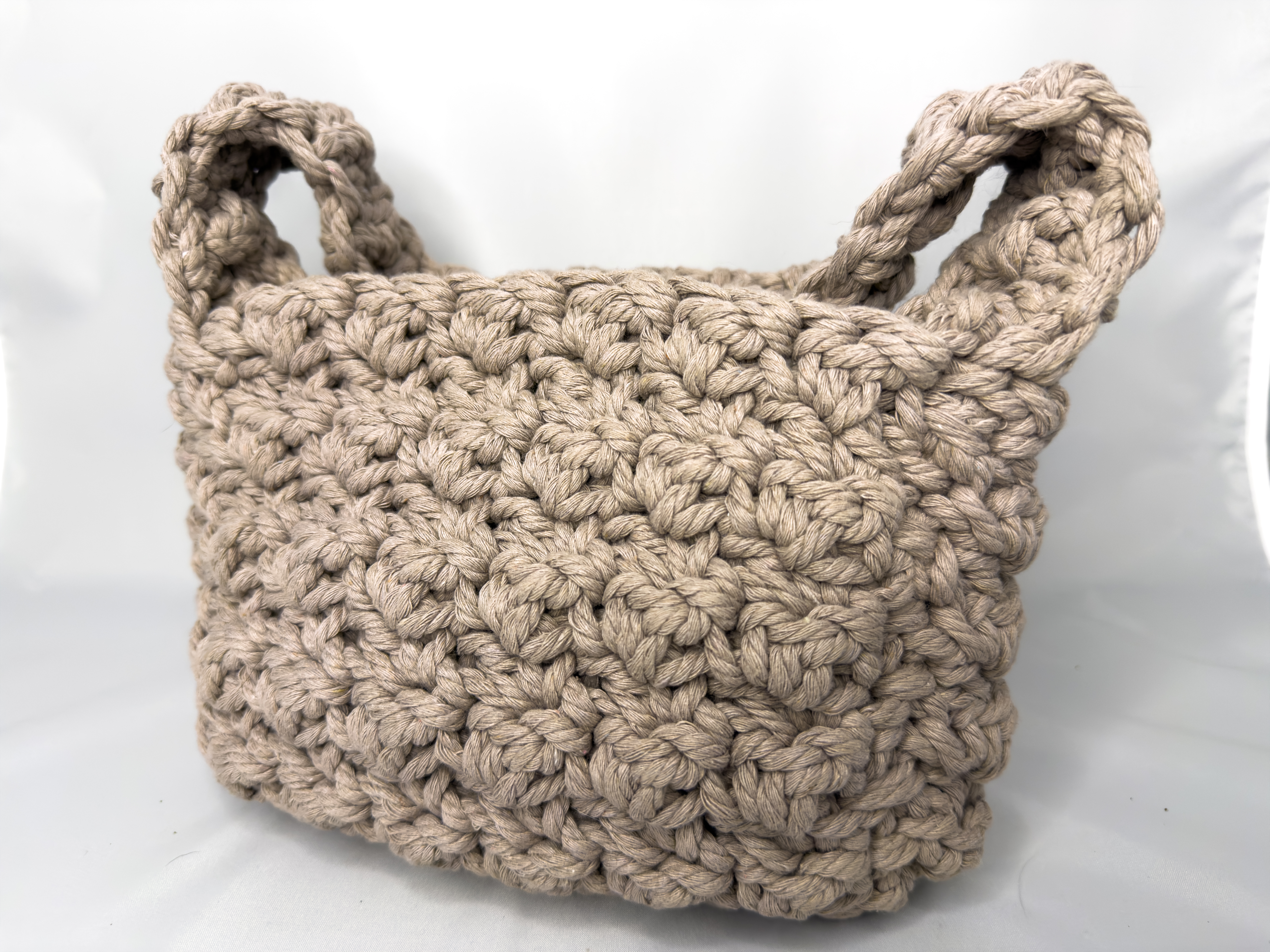 Short Handled Purse - Image 11
